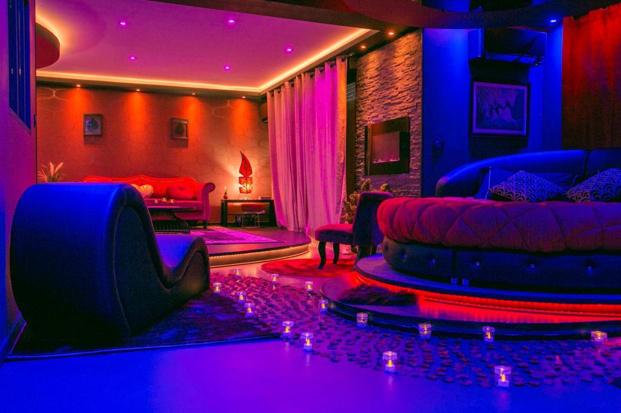 L'Insolite Spa Privatif "Suite Luxueuse-Jacuzzi" Toulouse Kültér fotó