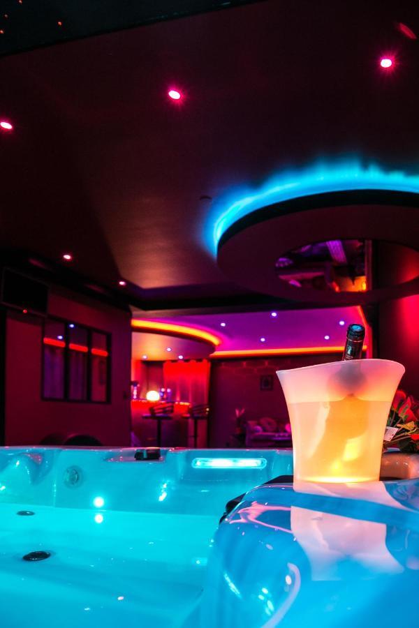 L'Insolite Spa Privatif "Suite Luxueuse-Jacuzzi" Toulouse Kültér fotó
