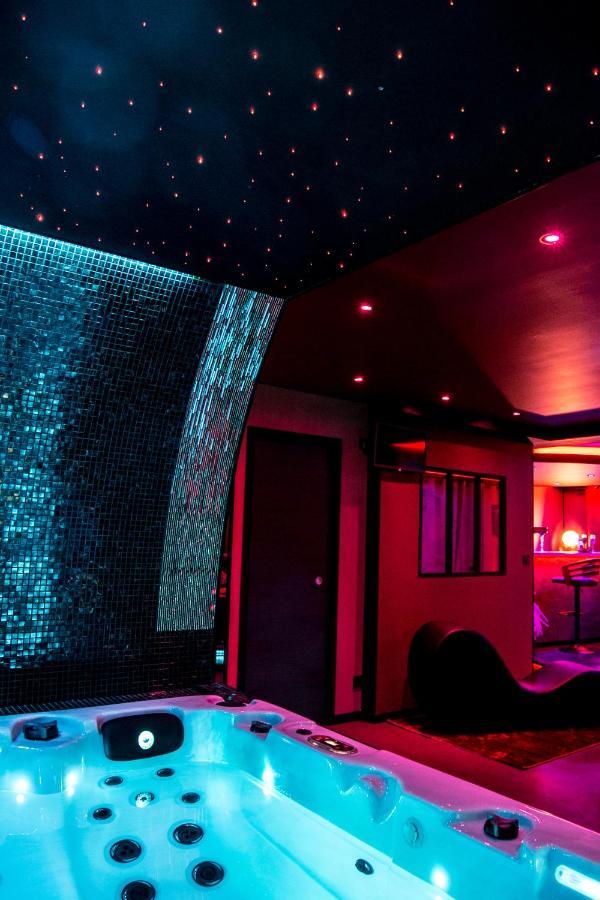L'Insolite Spa Privatif "Suite Luxueuse-Jacuzzi" Toulouse Kültér fotó