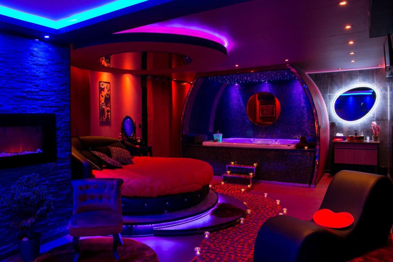 L'Insolite Spa Privatif "Suite Luxueuse-Jacuzzi" Toulouse Kültér fotó